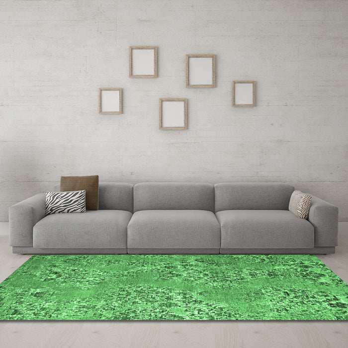 Machine Washable Abstract Emerald Green Modern Area Rugs in a Living Room,, wshabs5378emgrn