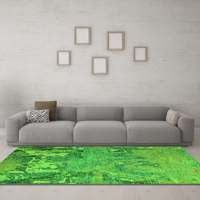 Machine Washable Abstract Green Modern Area Rugs in a Living Room,, wshabs5379grn