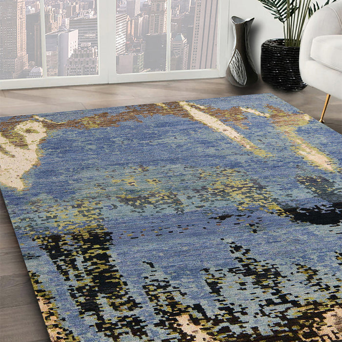 Abstract Gunmetal Gray Modern Rug in Family Room, abs5380
