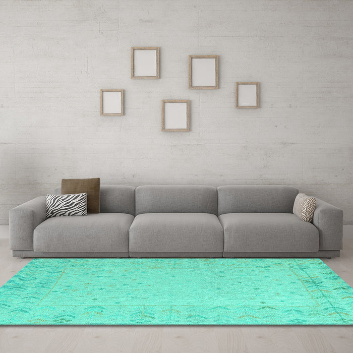Machine Washable Solid Turquoise Modern Area Rugs in a Living Room,, wshabs5385turq