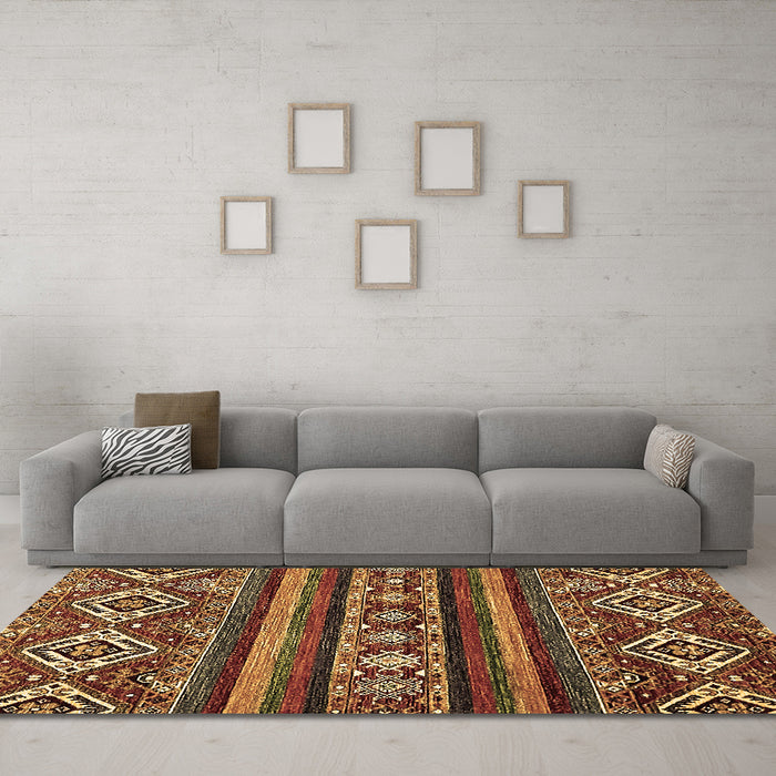 Machine Washable Abstract Brown Modern Rug in a Living Room,, wshabs538brn
