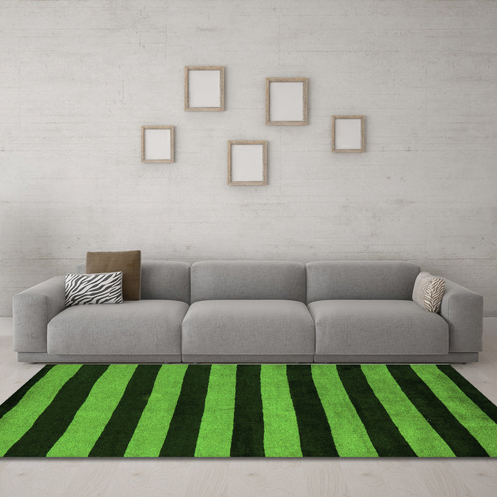 Machine Washable Abstract Green Modern Area Rugs in a Living Room,, wshabs5396grn