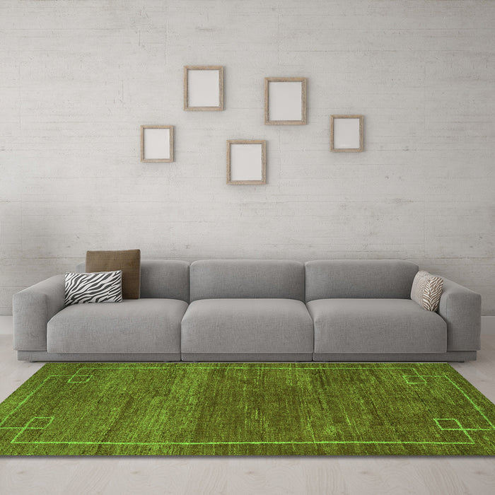 Machine Washable Abstract Green Modern Area Rugs in a Living Room,, wshabs5397grn