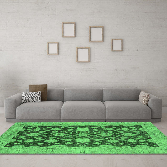Machine Washable Abstract Emerald Green Modern Area Rugs in a Living Room,, wshabs53emgrn