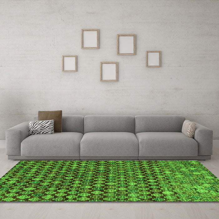 Machine Washable Abstract Green Modern Area Rugs in a Living Room,, wshabs5408grn