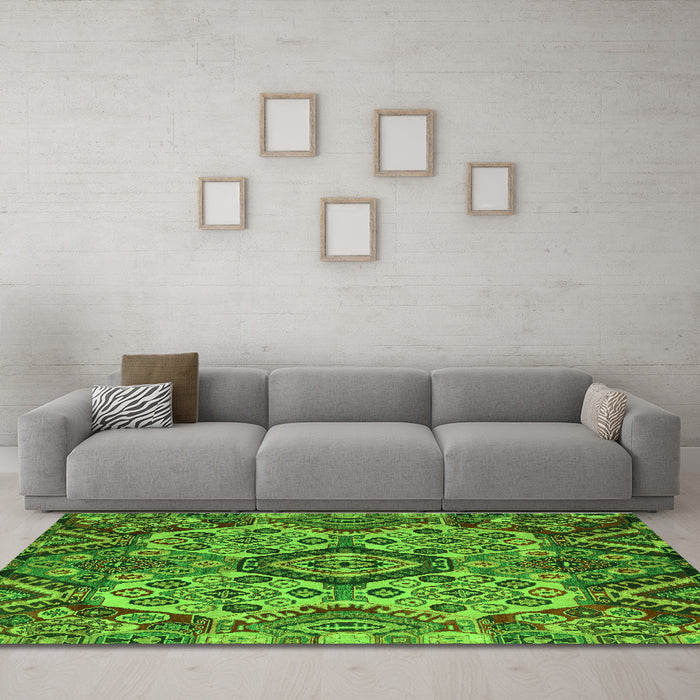 Machine Washable Abstract Green Modern Area Rugs in a Living Room,, wshabs5420grn