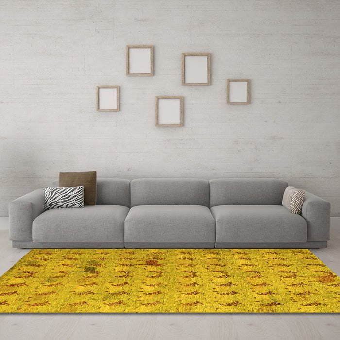 Machine Washable Abstract Yellow Modern Rug in a Living Room, wshabs5425yw