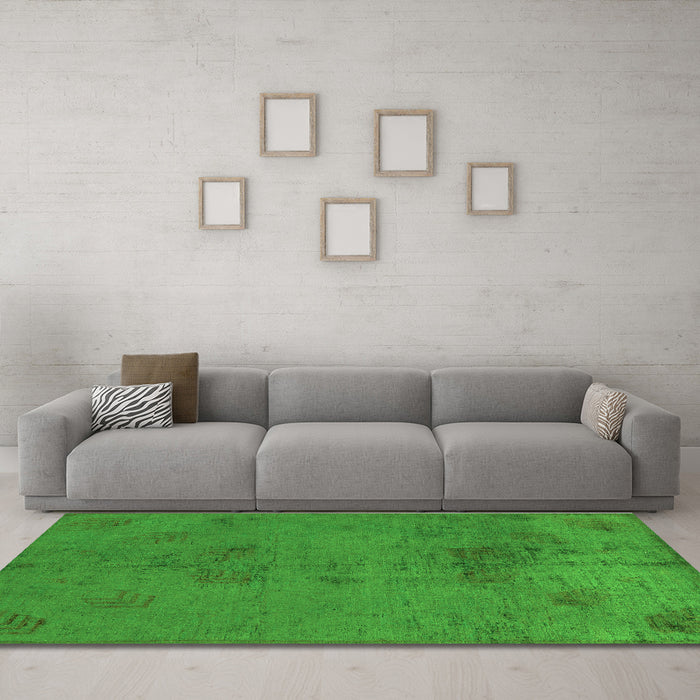 Machine Washable Abstract Green Modern Area Rugs in a Living Room,, wshabs5431grn