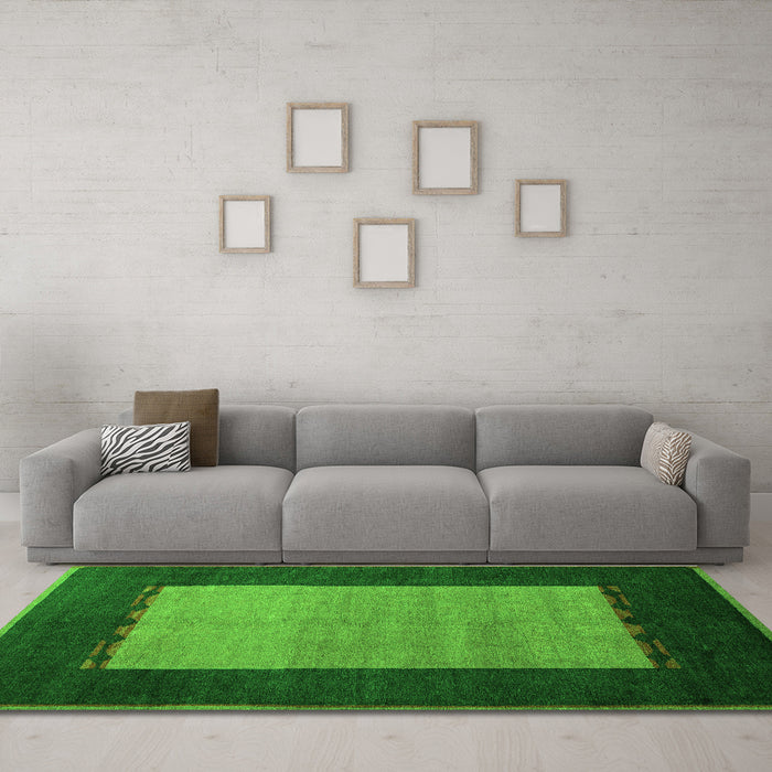 Machine Washable Abstract Green Modern Area Rugs in a Living Room,, wshabs5438grn