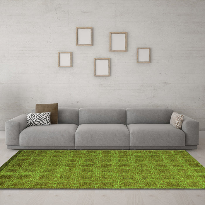 Machine Washable Abstract Green Modern Area Rugs in a Living Room,, wshabs5441grn