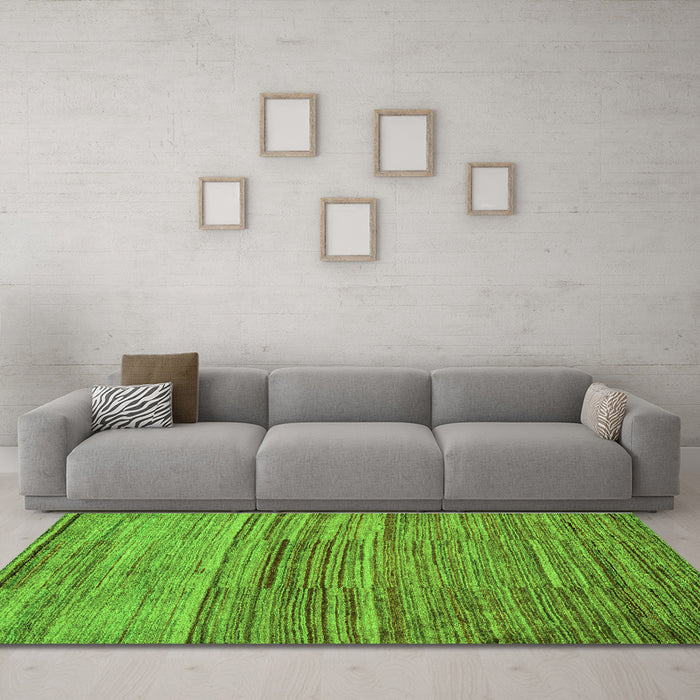 Machine Washable Abstract Green Modern Area Rugs in a Living Room,, wshabs5447grn