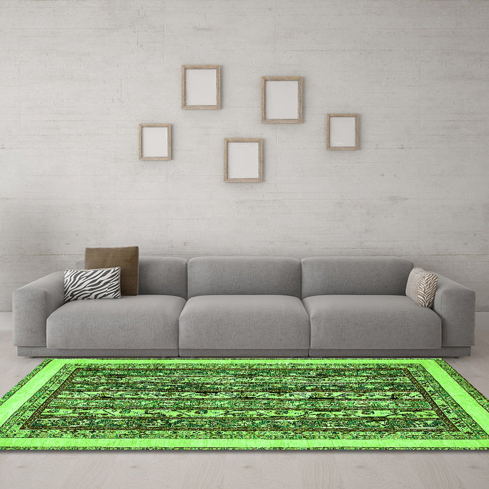 Machine Washable Abstract Green Modern Area Rugs in a Living Room,, wshabs544grn