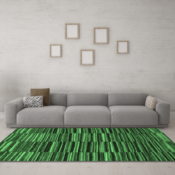 Machine Washable Abstract Emerald Green Modern Area Rugs in a Living Room,, wshabs5450emgrn