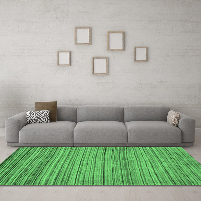 Machine Washable Abstract Emerald Green Modern Area Rugs in a Living Room,, wshabs5451emgrn