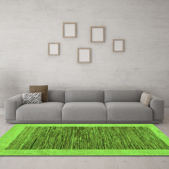 Machine Washable Abstract Green Modern Area Rugs in a Living Room,, wshabs5452grn