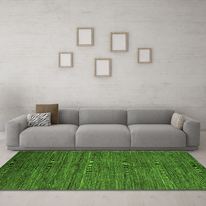 Machine Washable Abstract Green Modern Area Rugs in a Living Room,, wshabs5480grn