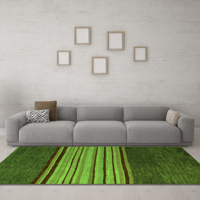 Machine Washable Abstract Green Modern Area Rugs in a Living Room,, wshabs5481grn