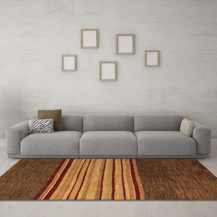 Machine Washable Abstract Brown Modern Rug in a Living Room,, wshabs5481brn