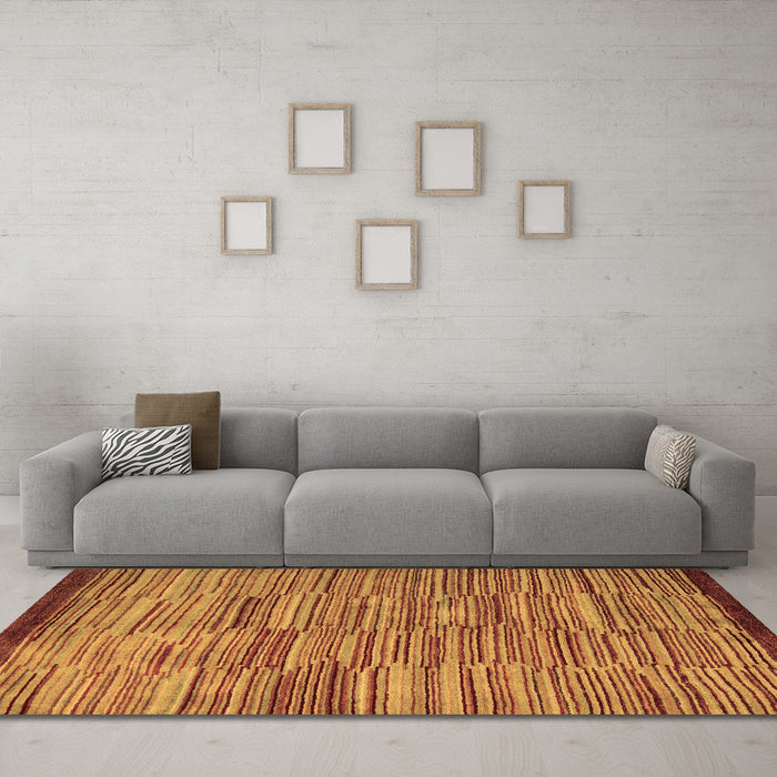 Machine Washable Abstract Brown Modern Rug in a Living Room,, wshabs5482brn