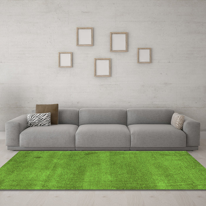 Machine Washable Abstract Green Modern Area Rugs in a Living Room,, wshabs5485grn