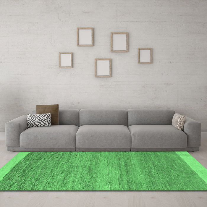 Machine Washable Abstract Emerald Green Modern Area Rugs in a Living Room,, wshabs5487emgrn
