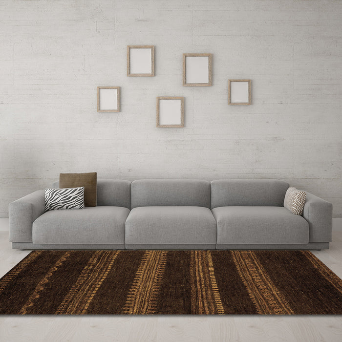 Machine Washable Abstract Brown Modern Rug in a Living Room,, wshabs5488brn