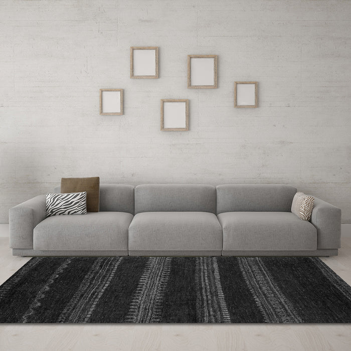 Machine Washable Abstract Gray Modern Rug in a Living Room,, wshabs5488gry