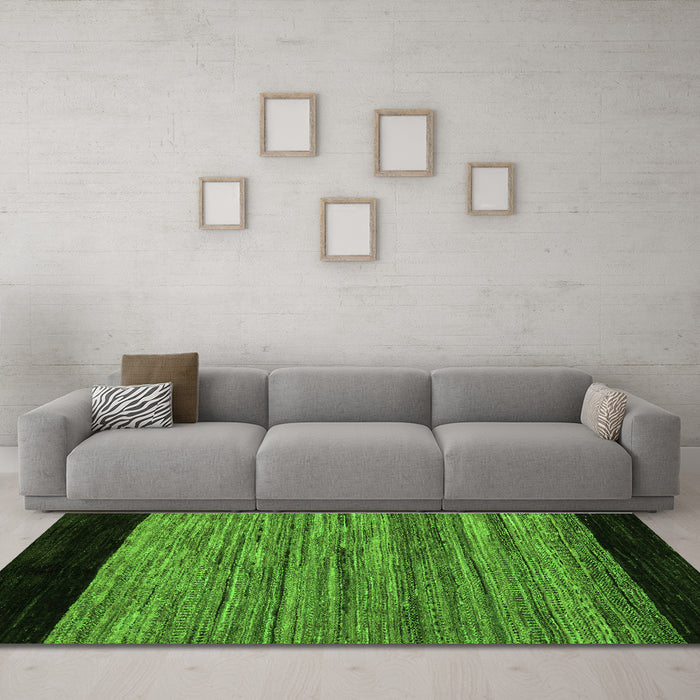 Machine Washable Abstract Green Modern Area Rugs in a Living Room,, wshabs5490grn