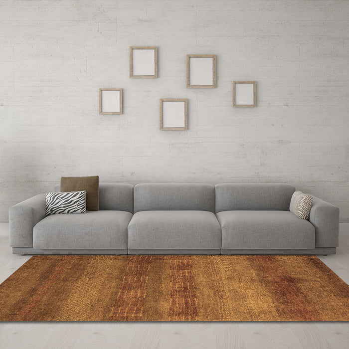 Machine Washable Abstract Brown Modern Rug in a Living Room,, wshabs5496brn