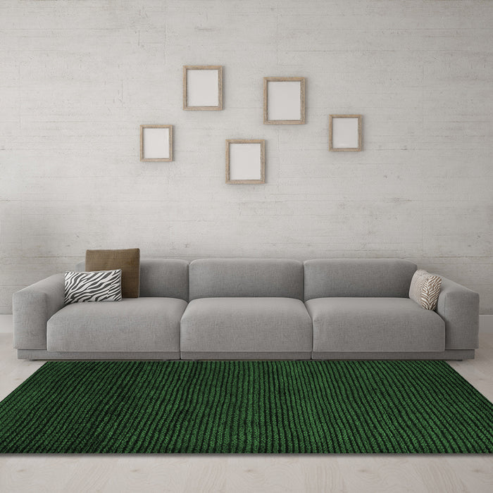 Machine Washable Oriental Emerald Green Modern Area Rugs in a Living Room,, wshabs5503emgrn