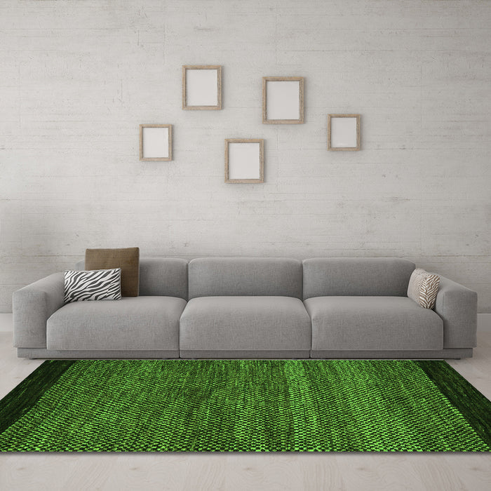 Machine Washable Oriental Green Modern Area Rugs in a Living Room,, wshabs5505grn