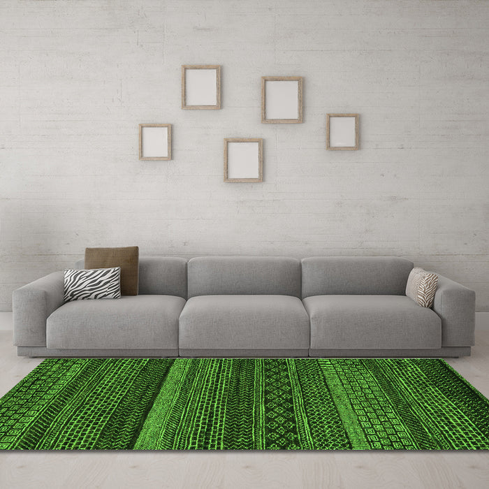 Machine Washable Oriental Green Modern Area Rugs in a Living Room,, wshabs5507grn