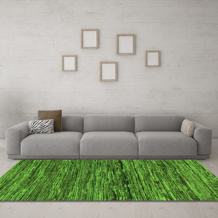 Machine Washable Oriental Green Modern Area Rugs in a Living Room,, wshabs5512grn