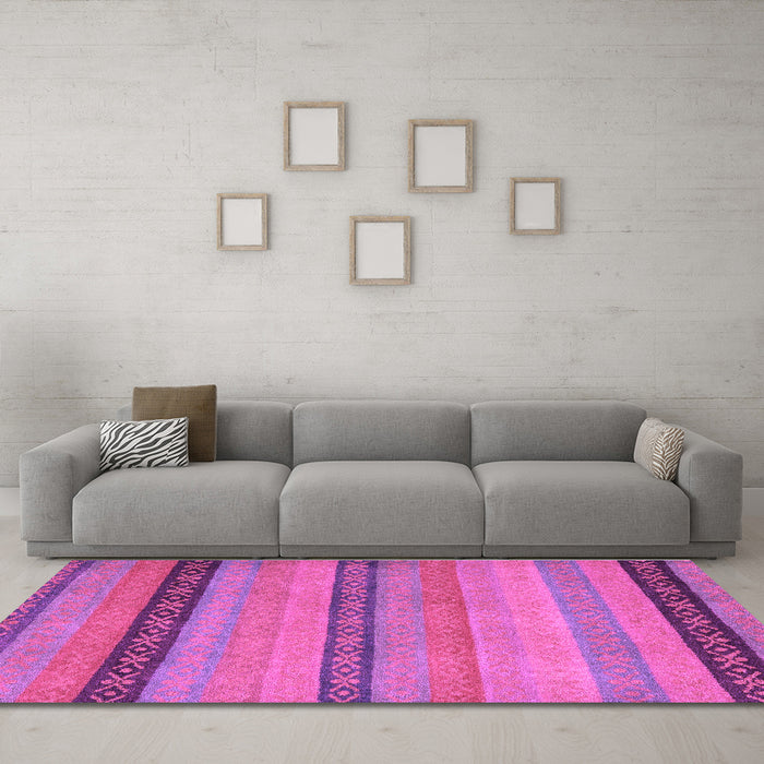 Machine Washable Oriental Purple Modern Area Rugs in a Living Room, wshabs5513pur
