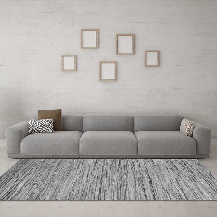 Machine Washable Oriental Gray Modern Rug in a Living Room,, wshabs5517gry