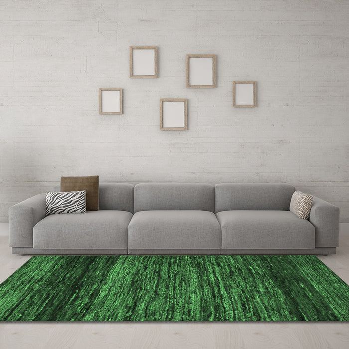 Machine Washable Oriental Emerald Green Modern Area Rugs in a Living Room,, wshabs5518emgrn