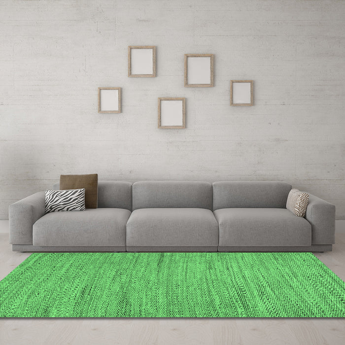 Machine Washable Oriental Emerald Green Modern Area Rugs in a Living Room,, wshabs5521emgrn