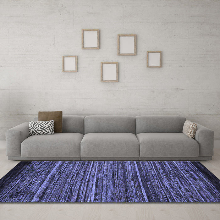 Machine Washable Oriental Blue Modern Rug in a Living Room, wshabs5522blu