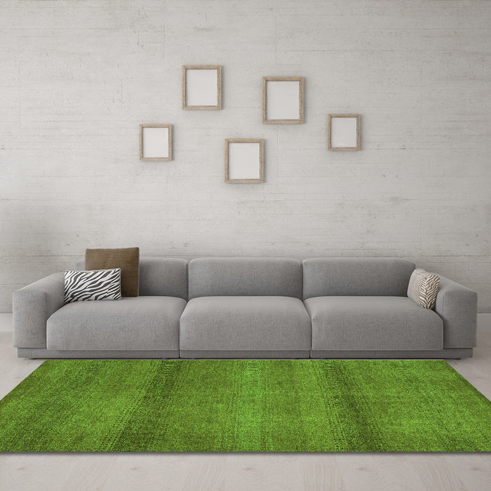 Machine Washable Abstract Green Modern Area Rugs in a Living Room,, wshabs5523grn
