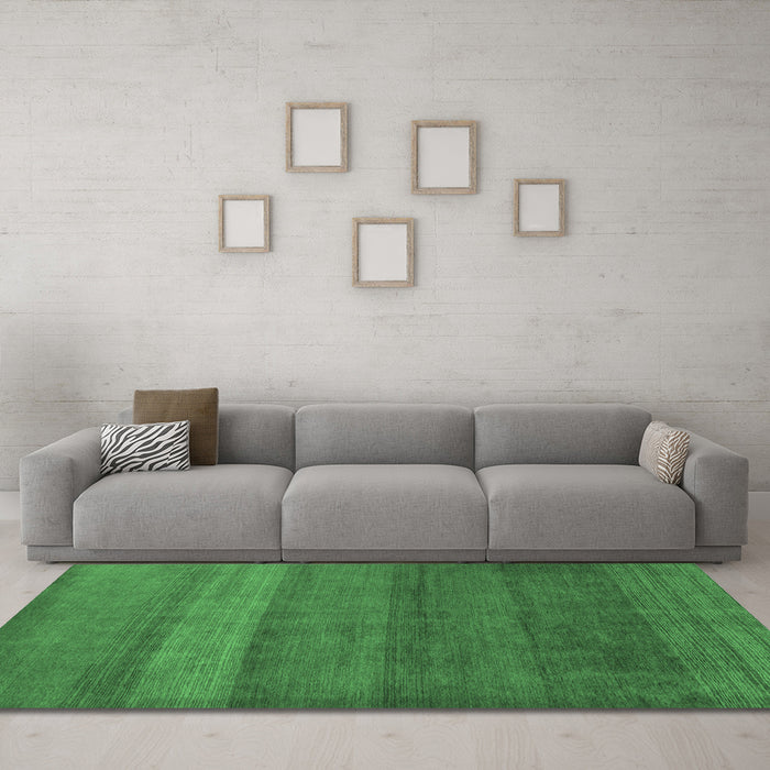 Machine Washable Abstract Emerald Green Modern Area Rugs in a Living Room,, wshabs5525emgrn