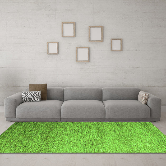 Machine Washable Abstract Green Modern Area Rugs in a Living Room,, wshabs5527grn