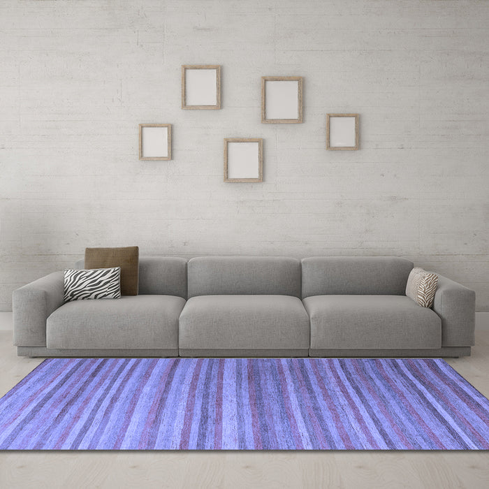 Machine Washable Abstract Blue Modern Rug in a Living Room, wshabs5531blu