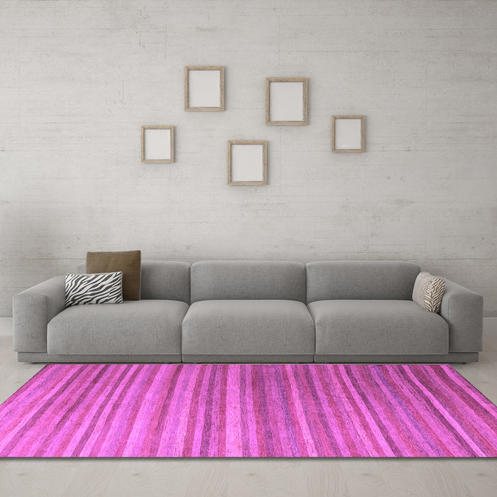 Machine Washable Abstract Purple Modern Area Rugs in a Living Room, wshabs5531pur