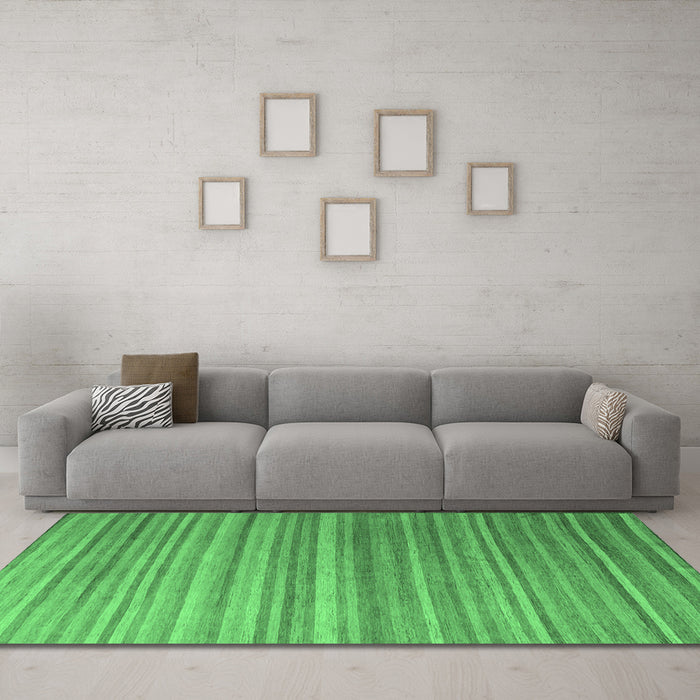 Machine Washable Abstract Emerald Green Modern Area Rugs in a Living Room,, wshabs5531emgrn
