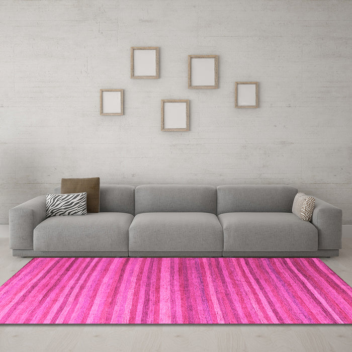 Machine Washable Abstract Pink Modern Rug in a Living Room, wshabs5531pnk