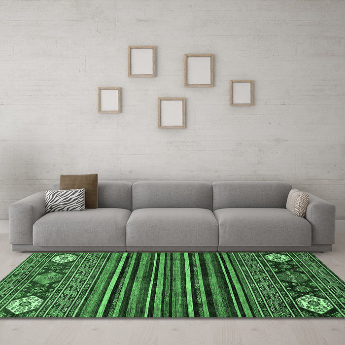 Machine Washable Abstract Emerald Green Modern Area Rugs in a Living Room,, wshabs553emgrn