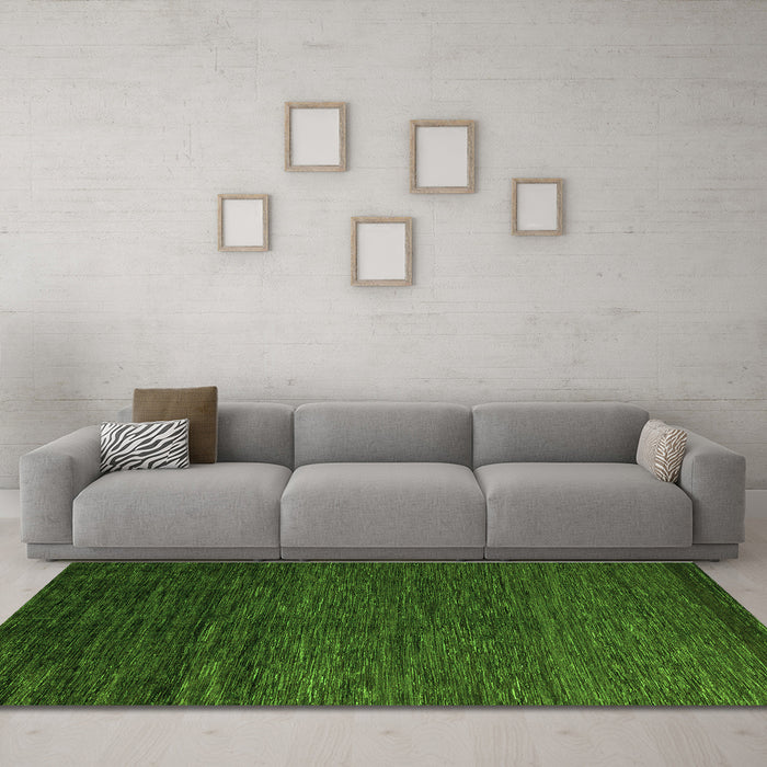 Machine Washable Abstract Green Modern Area Rugs in a Living Room,, wshabs5543grn