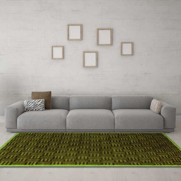 Machine Washable Abstract Green Modern Area Rugs in a Living Room,, wshabs5551grn