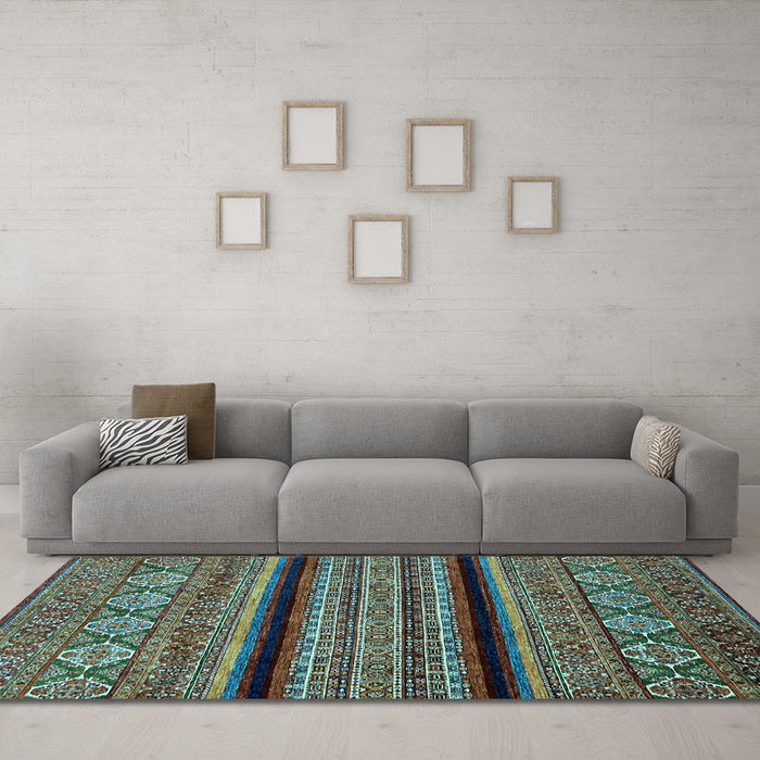 Machine Washable Abstract Light Blue Modern Rug in a Living Room, wshabs555lblu