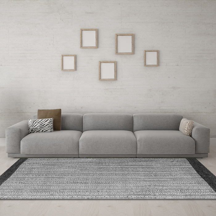 Machine Washable Abstract Gray Modern Rug in a Living Room,, wshabs5563gry